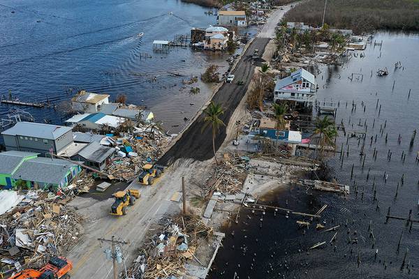 Hurricane Ian: Biden visits storm-ravaged southwest Florida