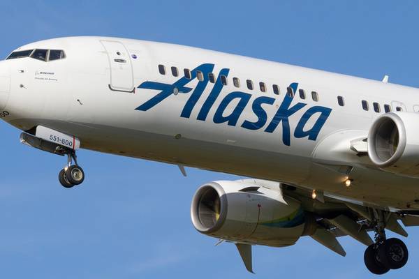 Alaska Air to buy Hawaiian Airlines for $1.9 billion
