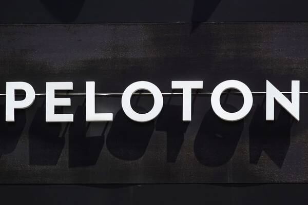 Peloton cutting around 400 jobs worldwide, CEO stepping down